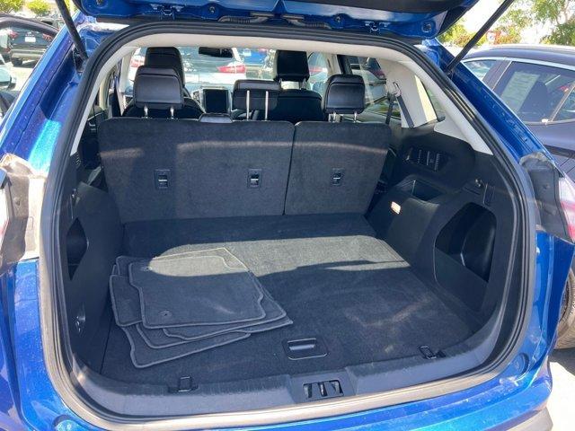 Photo of 2024 Blue Ford Edge