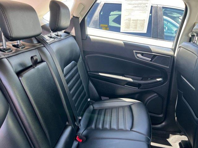 Photo of 2024 Blue Ford Edge