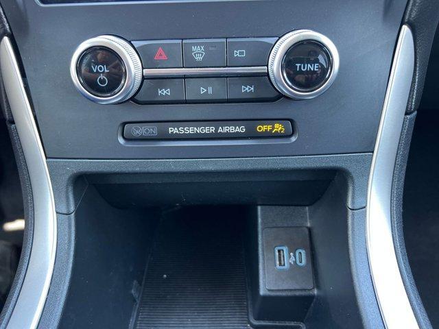 Photo of 2024 Blue Ford Edge