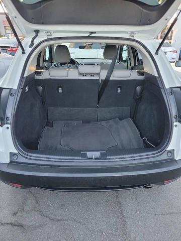 Photo of 2021 Platinum White Pearl Honda HR-V