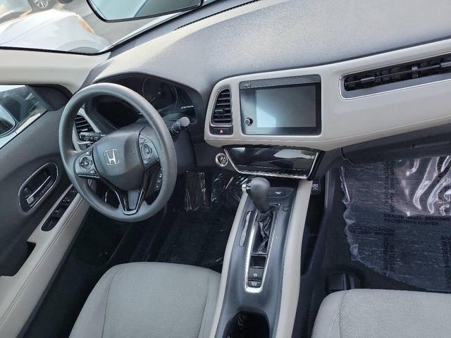 Photo of 2021 Platinum White Pearl Honda HR-V