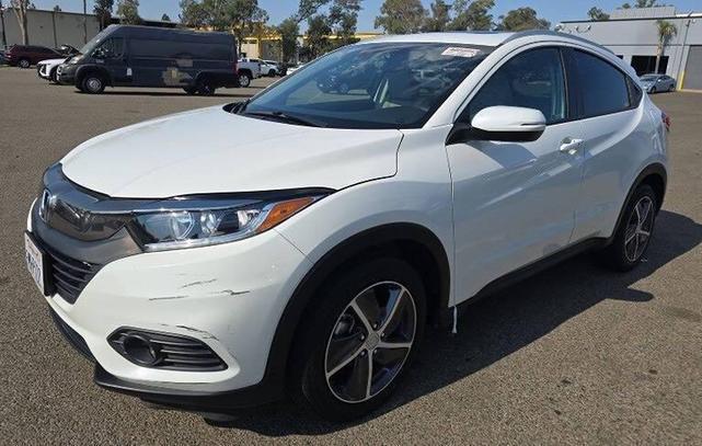 Photo of 2021 Platinum White Pearl Honda HR-V