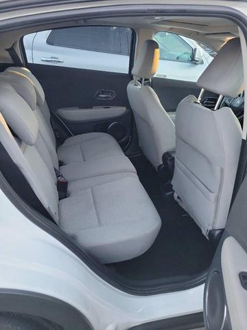 Photo of 2021 Platinum White Pearl Honda HR-V
