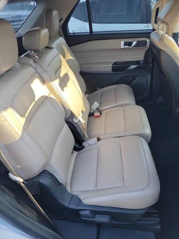 Photo of 2020 Iconic Silver Metallic Ford Explorer