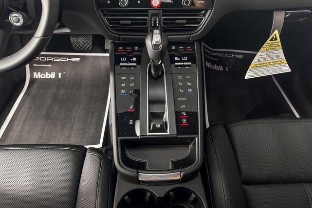 Photo of 2025 Black Porsche Macan