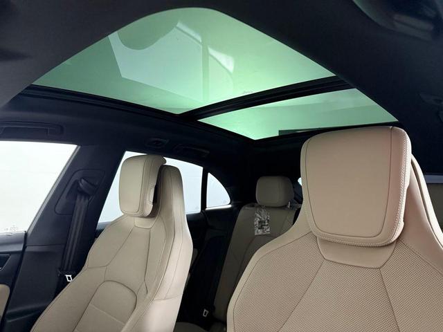 Photo of 2024 Black Porsche Macan