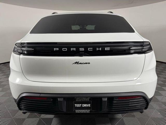 Photo of 2025 White Porsche Macan