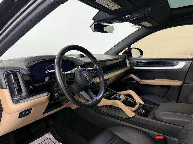 Photo of 2024 Black Porsche Cayenne