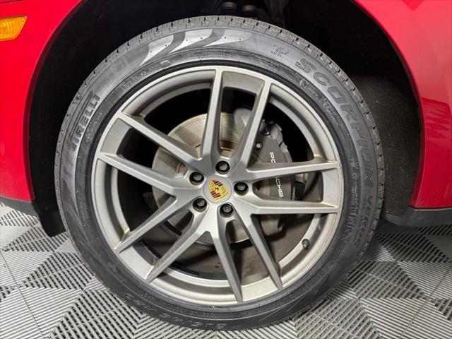 Photo of 2022 Carmine Red Porsche Macan