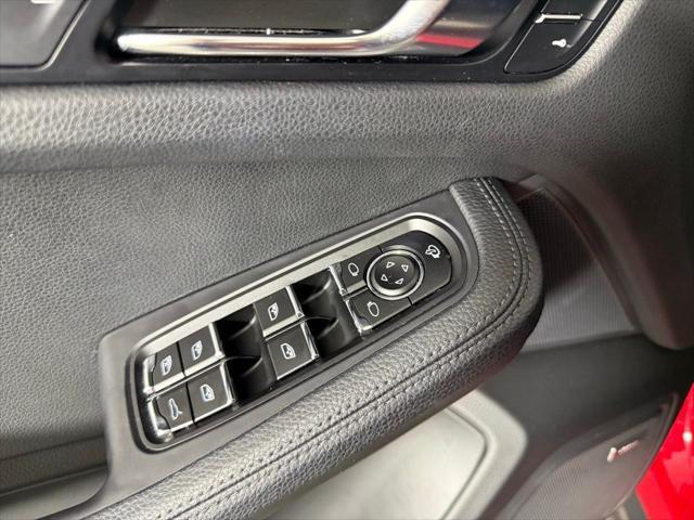 Photo of 2022 Carmine Red Porsche Macan