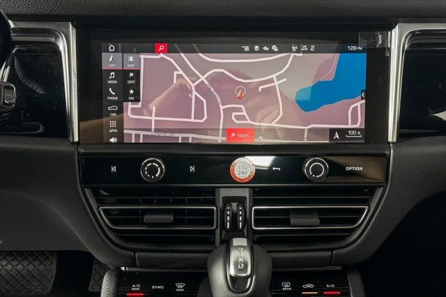Photo of 2025 White Porsche Macan