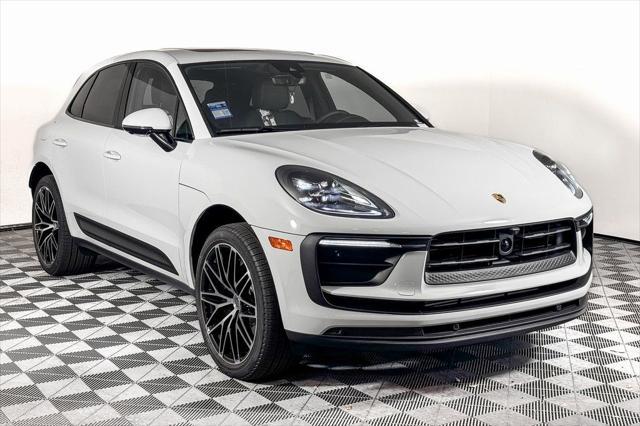 Photo of 2025 White Porsche Macan