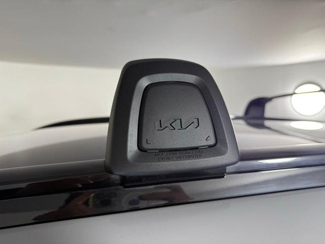 Photo of 2024 Wolf Gray Kia Sportage