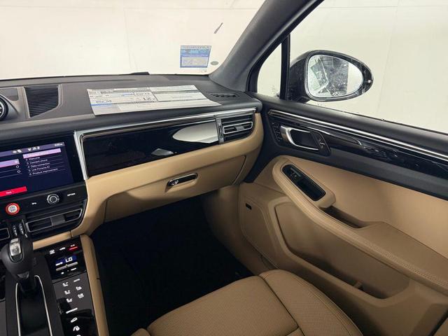 Photo of 2025 Black Porsche Macan