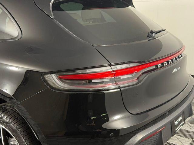 Photo of 2025 Black Porsche Macan