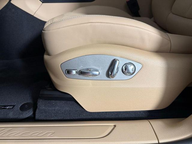 Photo of 2025 Black Porsche Macan