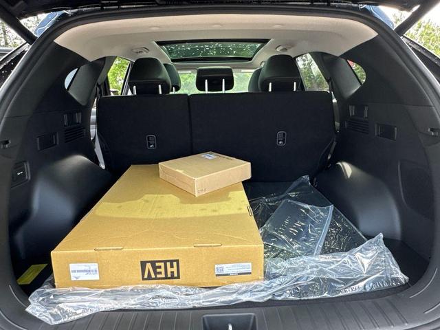 Photo of 2025 Ash Black Hyundai TUCSON Hybrid