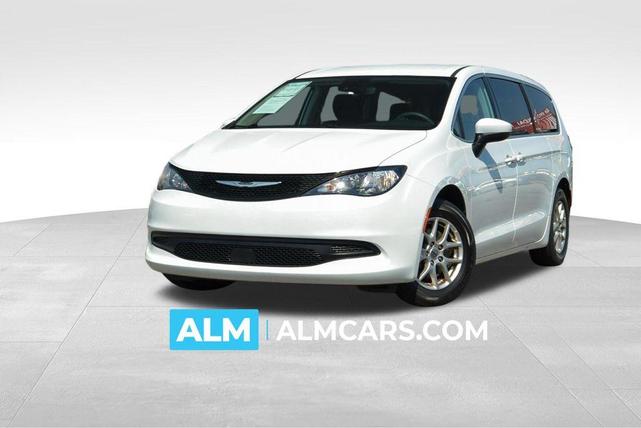 2023 Chrysler Voyager
