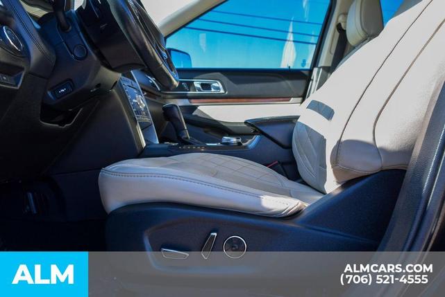 Photo of 2018 Shadow Black Ford Explorer