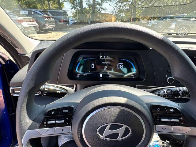 Photo of 2025 Intense Blue Hyundai ELANTRA