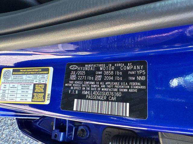 Photo of 2025 Intense Blue Hyundai ELANTRA
