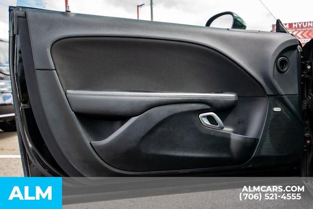 Photo of 2017 Pitch Black Clearcoat Dodge Challenger