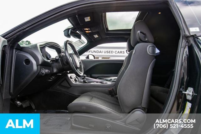 Photo of 2017 Pitch Black Clearcoat Dodge Challenger