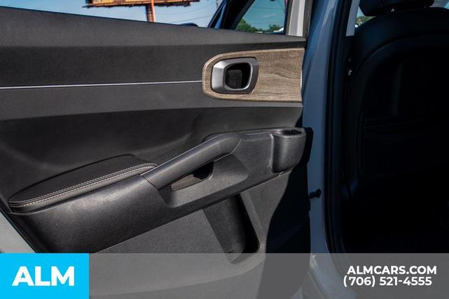 Photo of 2022 Wolf Gray Kia Sorento