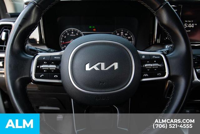 Photo of 2022 Wolf Gray Kia Sorento