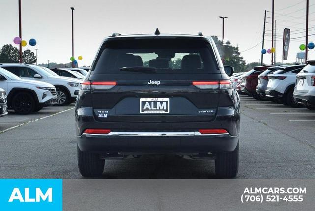 Photo of 2024 Diamond Black Jeep Grand Cherokee