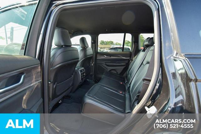 Photo of 2024 Diamond Black Jeep Grand Cherokee