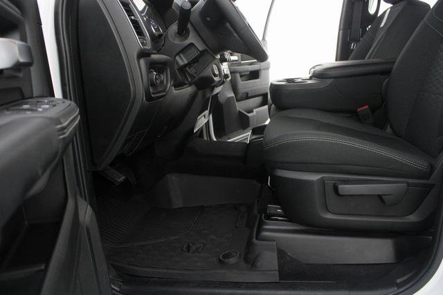 Photo of 2025 Bright White Clearcoat RAM 2500