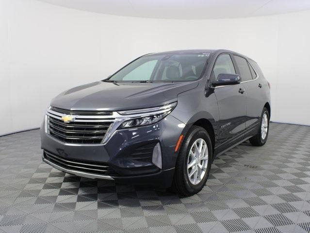 Photo of 2023 Gray Chevrolet Equinox
