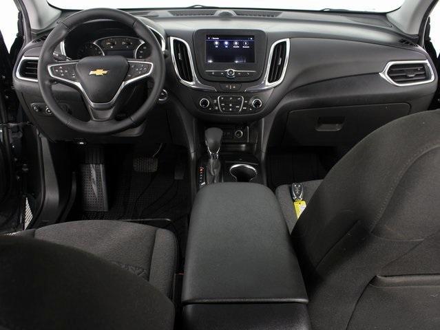 Photo of 2023 Gray Chevrolet Equinox