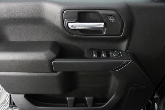 Photo of 2023 Black Chevrolet Silverado 1500