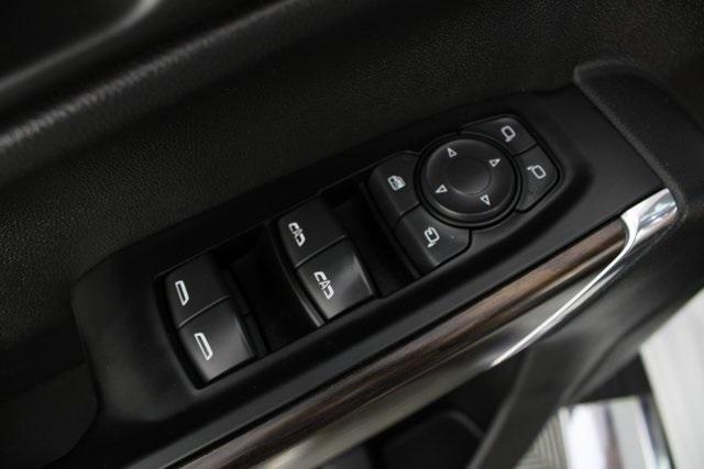 Photo of 2019 Summit White GMC Sierra 1500