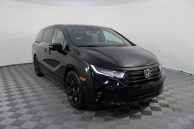 Photo of 2023 Crystal Black Pearl Honda Odyssey