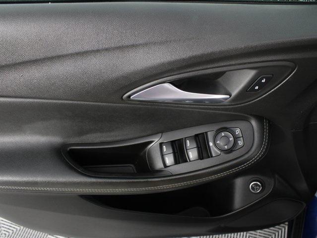 Photo of 2022 Sapphire Metallic Buick Encore GX