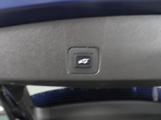 Photo of 2022 Sapphire Metallic Buick Encore GX