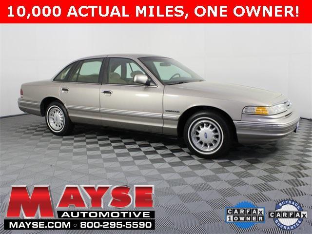 1995 Ford Crown Victoria