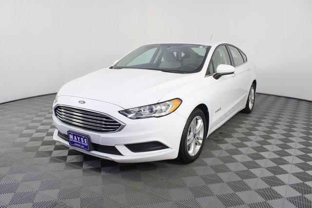 Photo of 2018 Oxford White Ford Fusion Hybrid