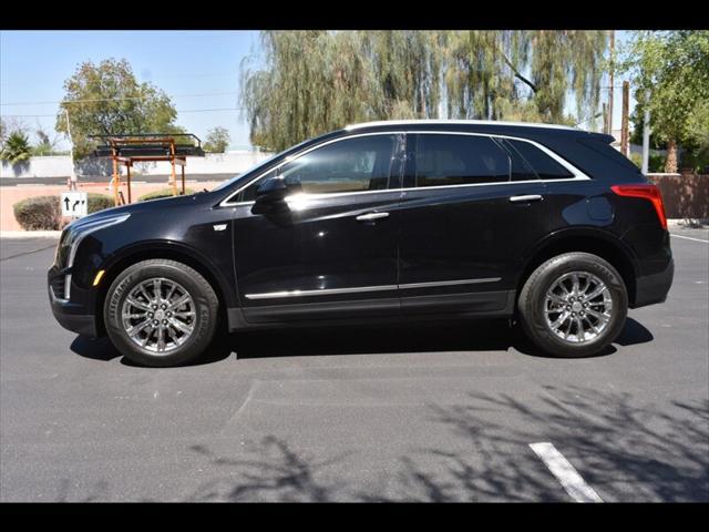 Photo of 2018 Stellar Black Metallic Cadillac XT5