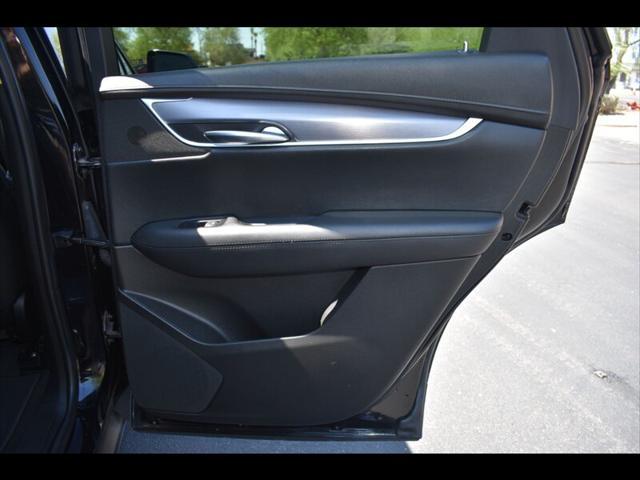 Photo of 2018 Stellar Black Metallic Cadillac XT5