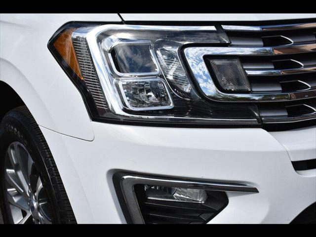 Photo of 2018 Oxford White Ford Expedition