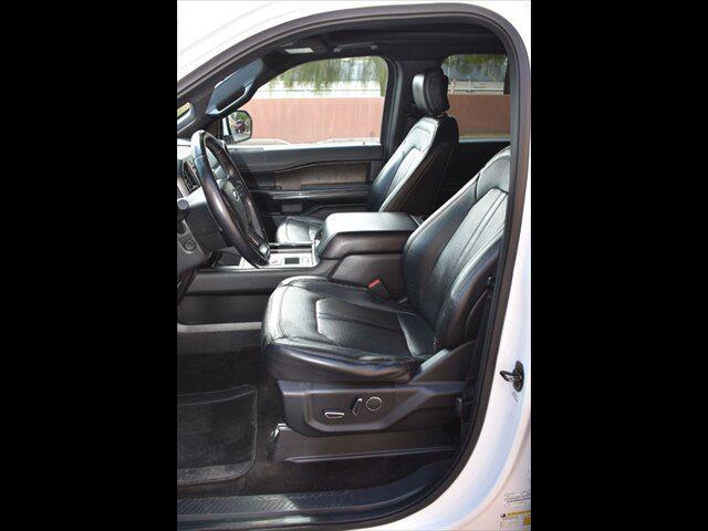 Photo of 2018 Oxford White Ford Expedition