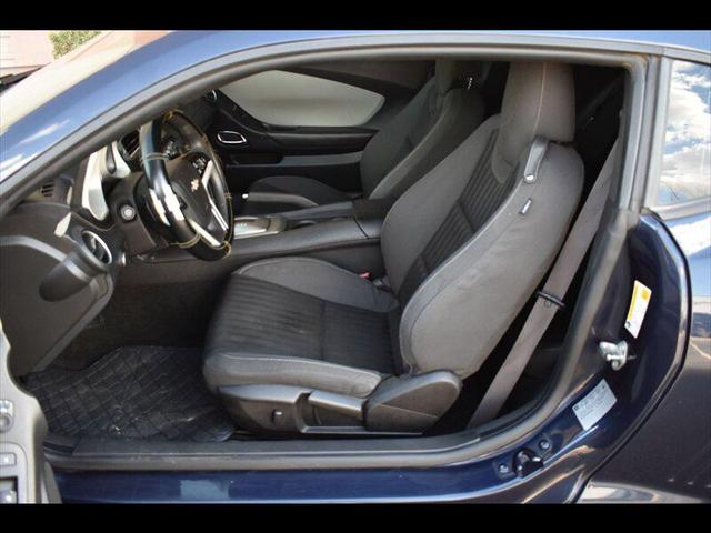 Photo of 2015 Blue Velvet Metallic Chevrolet Camaro