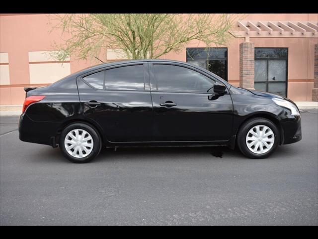 2019 Nissan Versa