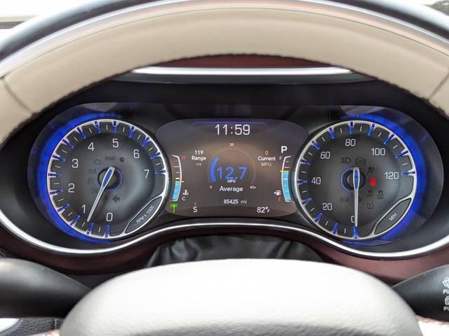 Photo of 2017 Pewter Chrysler Pacifica