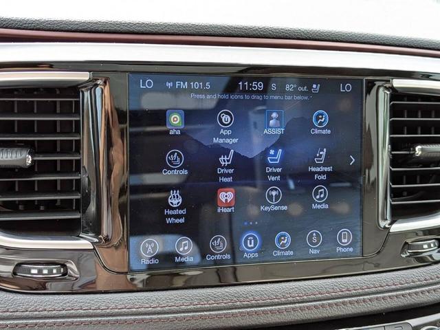 Photo of 2017 Pewter Chrysler Pacifica