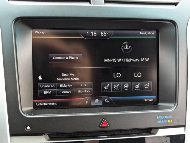 Photo of 2015 Silver Ford Explorer